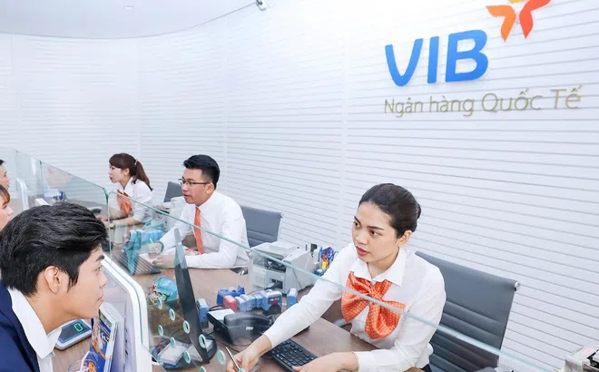 VIB đạt gần 6.000 tỷ doanh thu trong 9 tháng đầu năm, lợi nhuận hơn 2.000 tỷ đồng